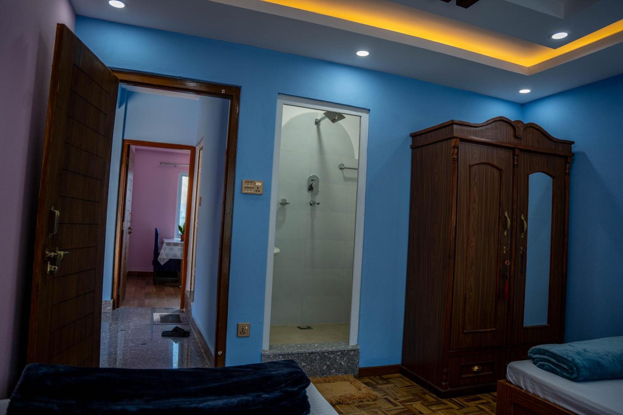 Homestay Book Now Kathmandu Buitenkant foto